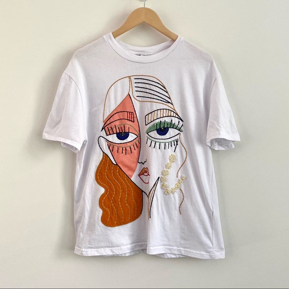 Zara Abstract Embroidered Girl Face White T-shirt